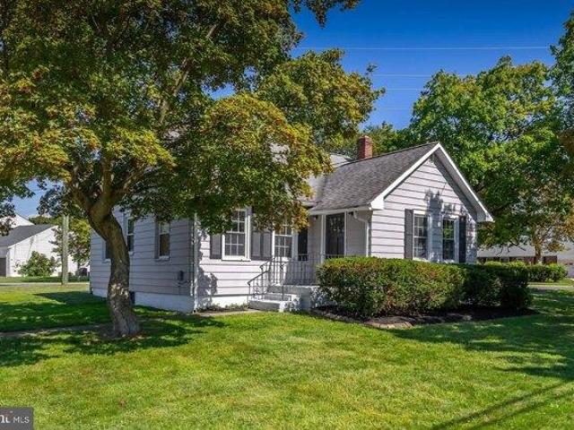 House for sale in Greenwich Township, Gloucester County