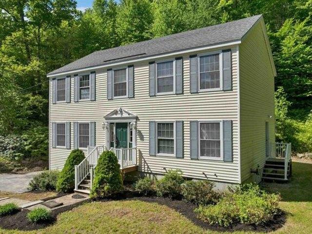 House for sale in New Hampshire