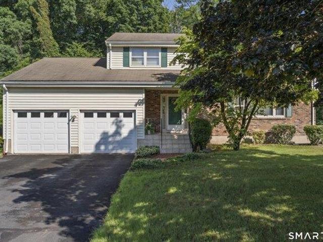 House for sale in Glastonbury, Connecticut