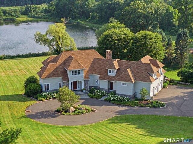 House for sale in Glastonbury, Connecticut