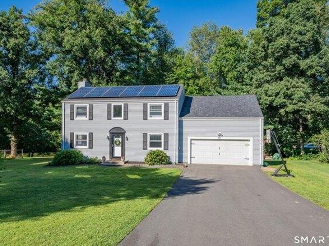 House for sale in Glastonbury, Connecticut