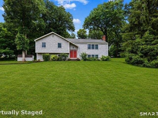 House for sale in Glastonbury, Connecticut