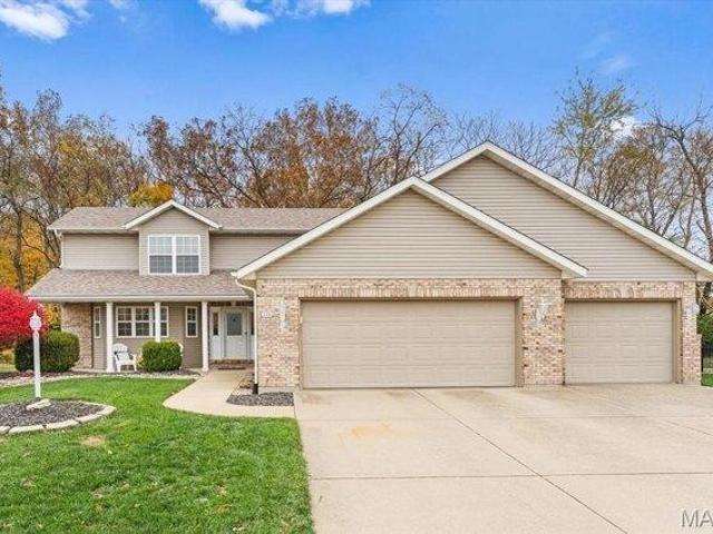 House for sale in Glen Carbon, Illinois