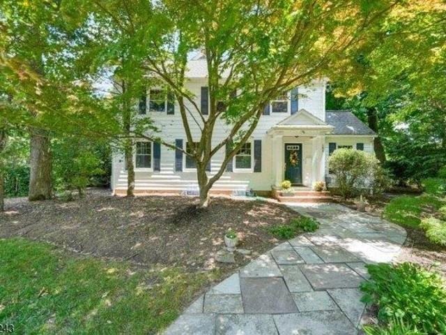 House for sale in Glen Rock, New Jersey