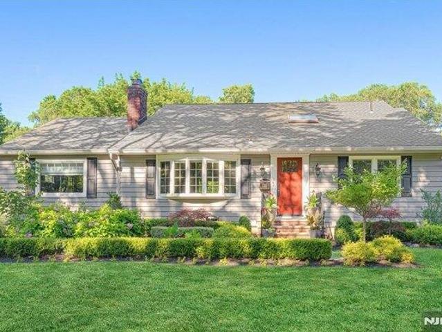 House for sale in Glen Rock, New Jersey