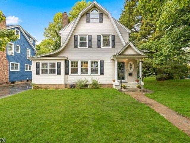 House for sale in Glen Rock, New Jersey