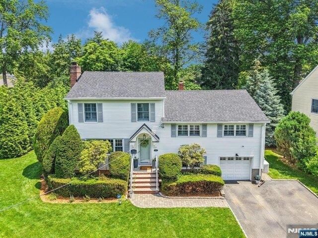 House for sale in Glen Rock