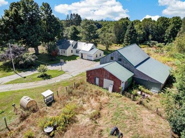 House for sale in West Glenburn, Glenburn