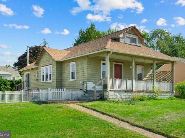 House for sale in Turnersville, New Jersey