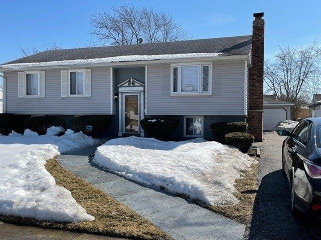 House for sale in Glenwood, Illinois