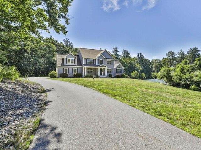 House for sale in New Hampshire