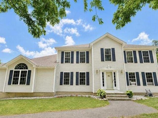 House for sale in New Hampshire