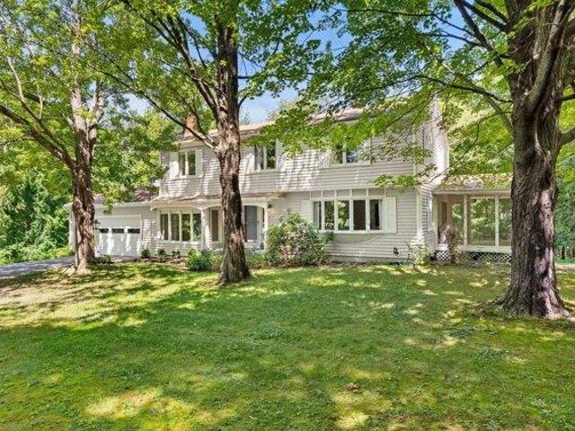 House for sale in Goffstown, Hillsborough County