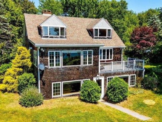 House for sale in Corea, Maine