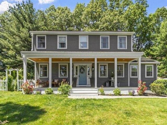 House for sale in Grafton, Massachusetts