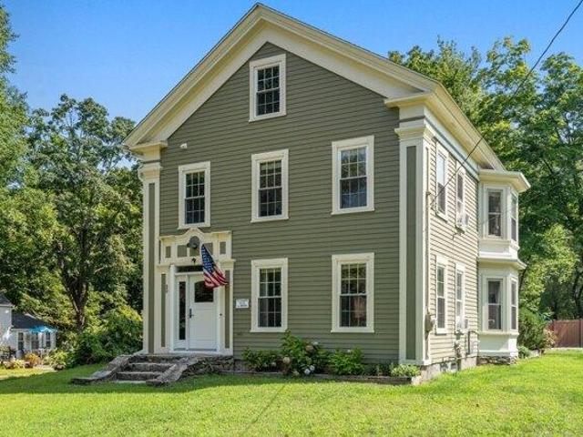 House for sale in Grafton, Massachusetts