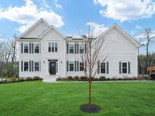 House for sale in Grafton, Massachusetts