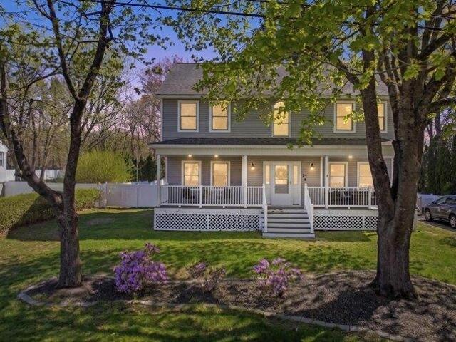 House for sale in Grafton, Massachusetts