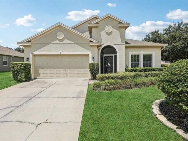 House for sale in Eustis, Florida