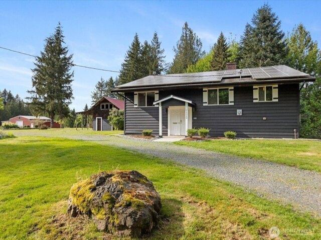 House for sale in Granite Falls, Washington