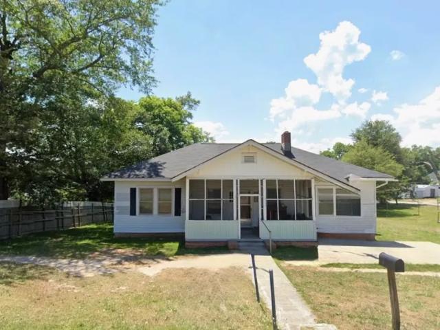 House for sale in Great Falls, South Carolina