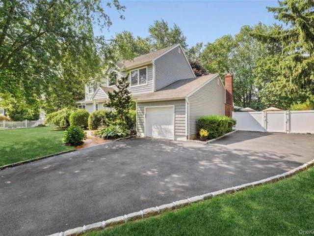 House for sale in Huntington, New York