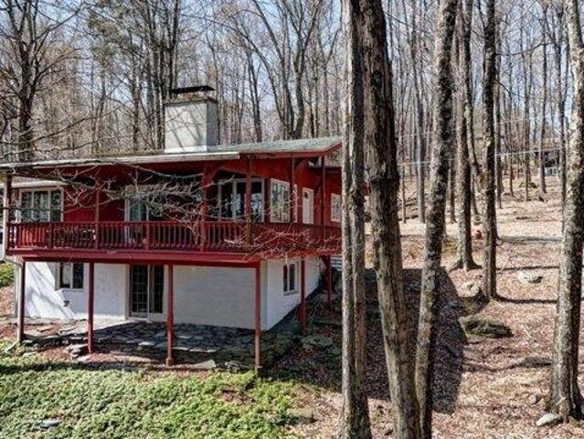 House for sale in Greentown, Pennsylvania