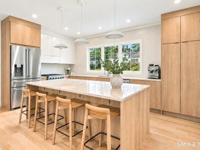 House for sale in North Mianus, Greenwich