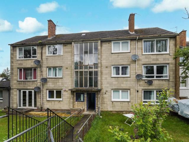 Flat for sale in Colinton Mains, Oxgangs