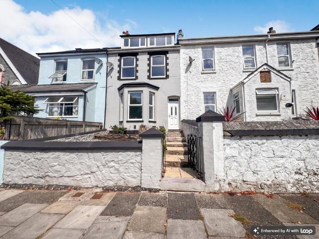 Flat for sale in Mount Wise