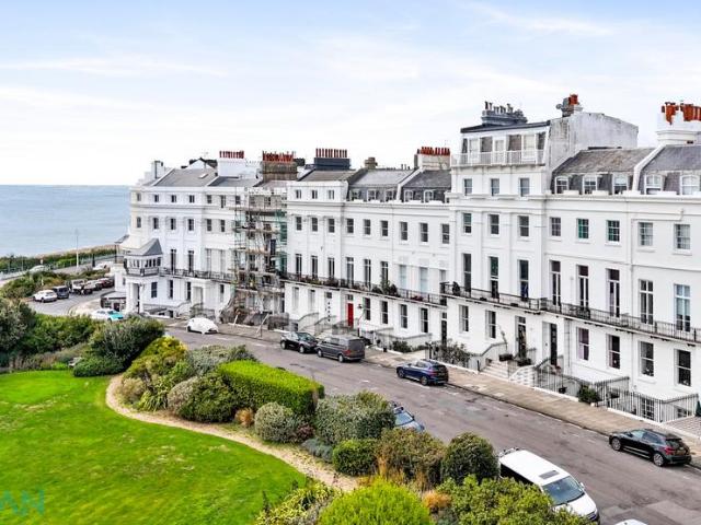 Flat for sale in Brighton Marina Village, Brighton & Hove