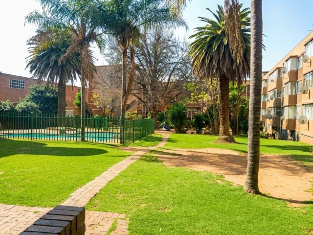 Apartment for rent in Turf Club, Johannesburg