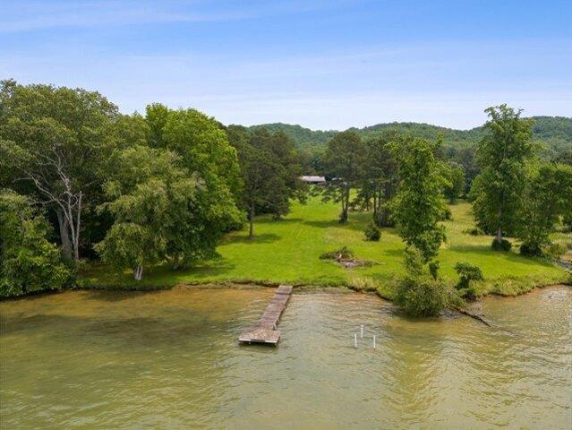 House for sale in Guntersville, Alabama