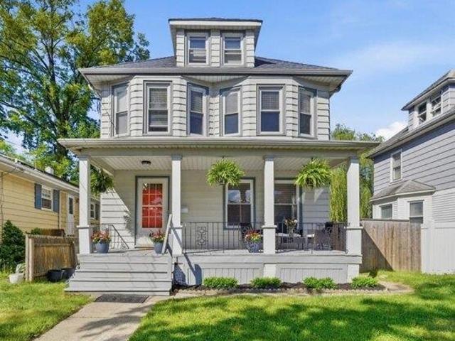 House for sale in Hackensack, New Jersey