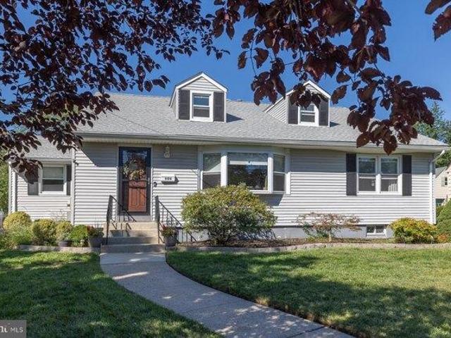 House for sale in West Haddonfield, Haddonfield