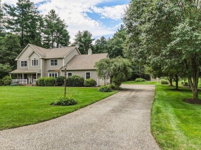 House for sale in Hadley, Massachusetts
