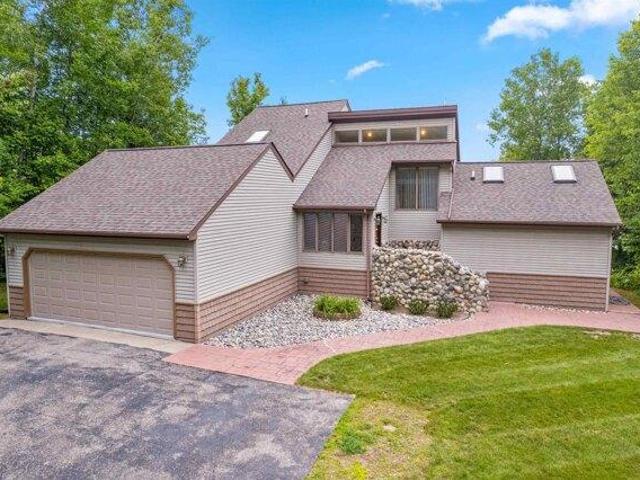 House for sale in Hale House for sale in Hale