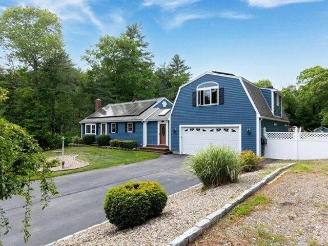 House for sale in Halifax, Massachusetts