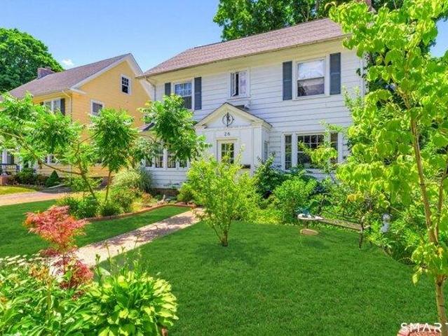 House for sale in Hamden, Connecticut