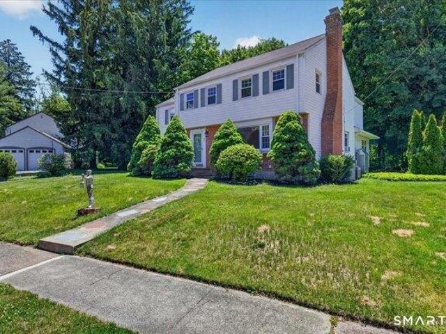 House for sale in Hamden, Connecticut