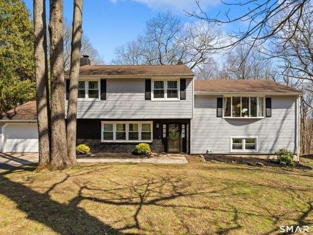 House for sale in Hamden, Connecticut