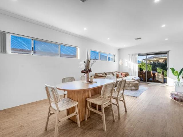 House for sale in Hammond Park, Western Australia