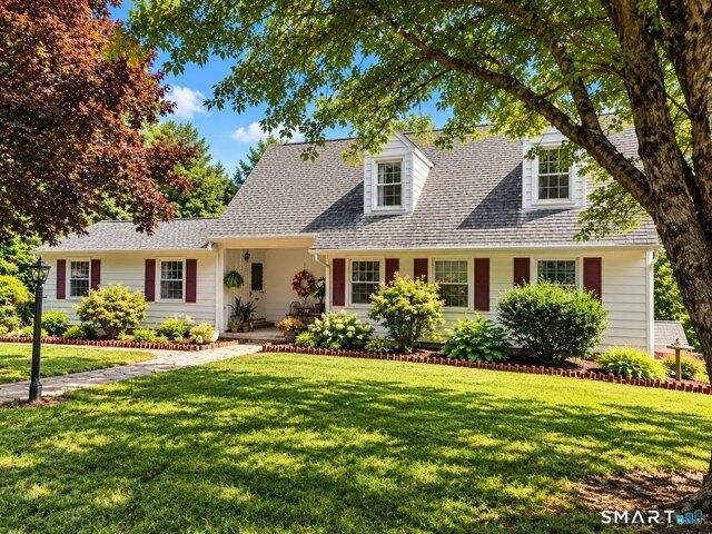 House for sale in Hampton Hill Historic District, Hampton