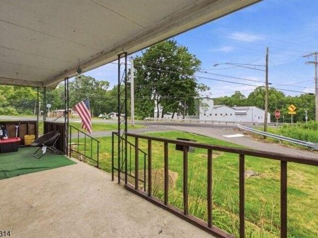 House for sale in Hampton, New Jersey