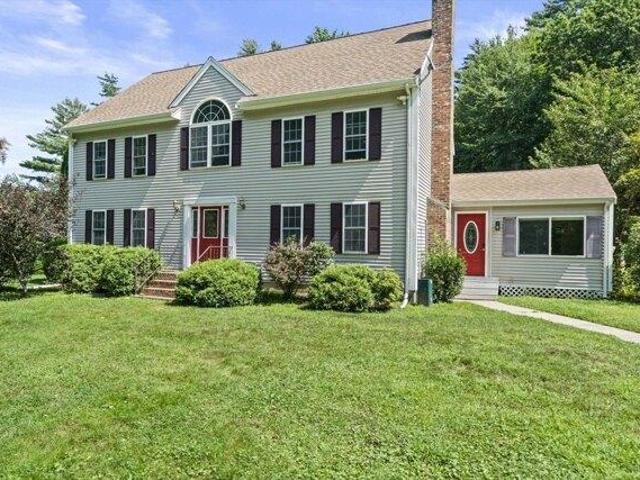 House for sale in Hanson, Massachusetts