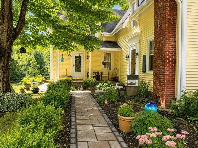 House for sale in Hanson, Massachusetts