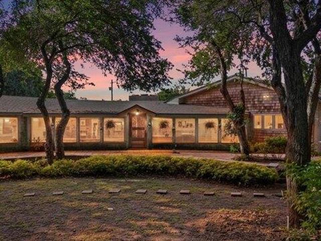 House for sale in Cameron, Texas