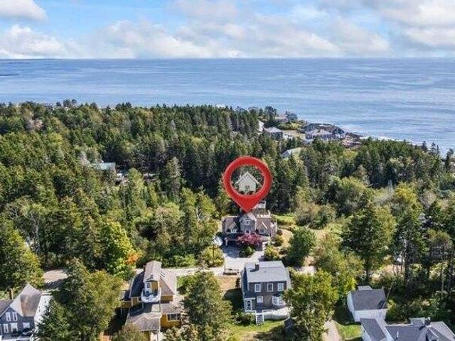 House for sale in Bailey Island, Maine