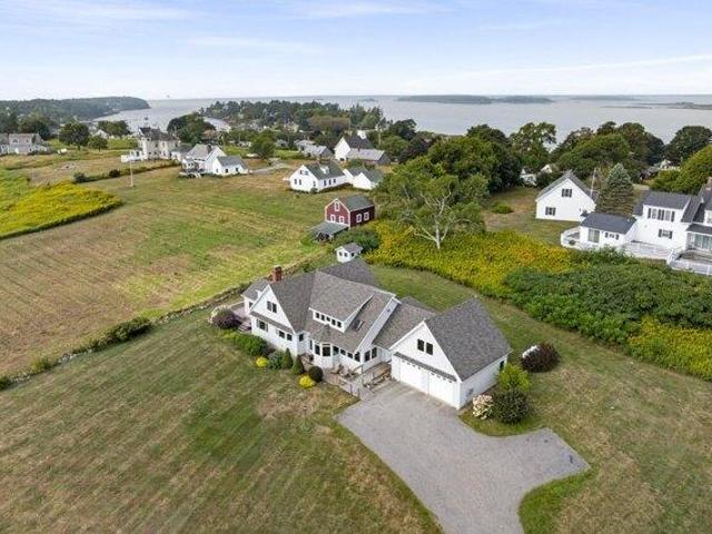 House for sale in Bailey Island, Maine