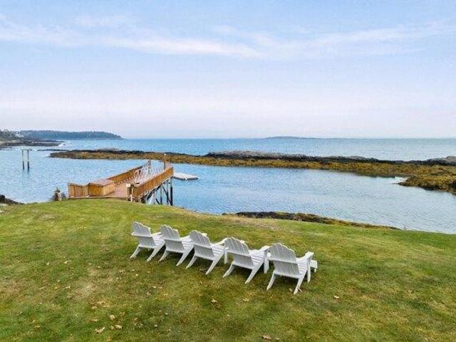 House for sale in Bailey Island, Maine